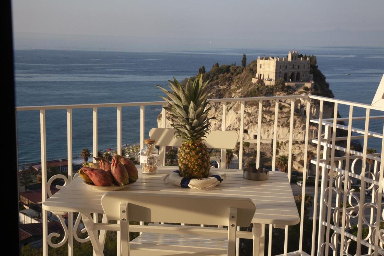 Le Tolde Del Corallone Aparthotel Tropea Exterior photo